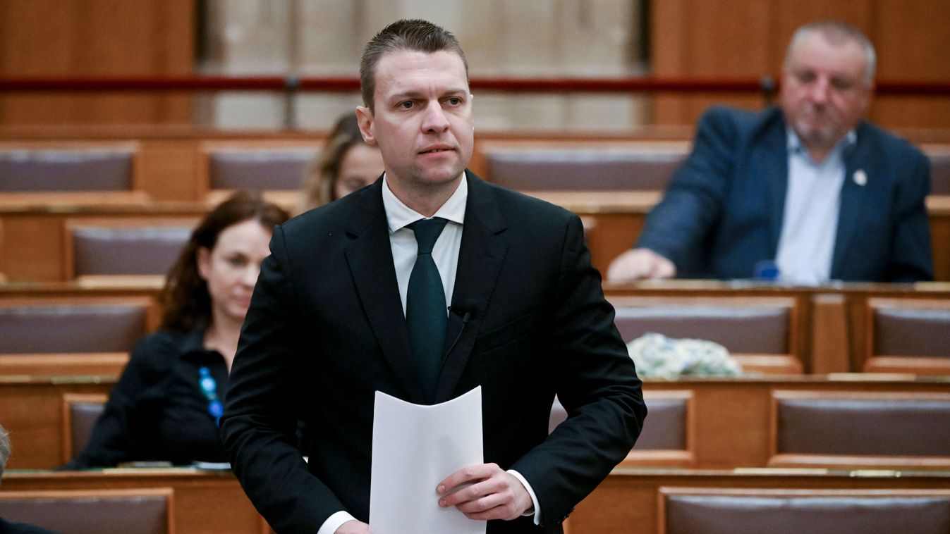 Menczer Tamás: a baloldal azokat a beruházásokat támadja, amelyekért Európa-szerte verseny folyik (videó)