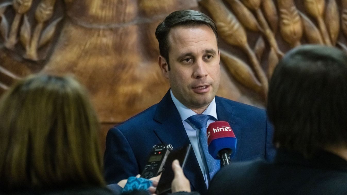 Dömötör Csaba: csak emberi szenvedést hozott az orosz–ukrán háború (videó)