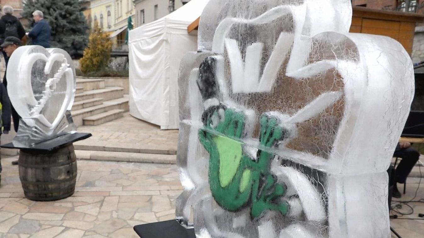 Cirkusz és színház a Kocsonyafesztiválon!