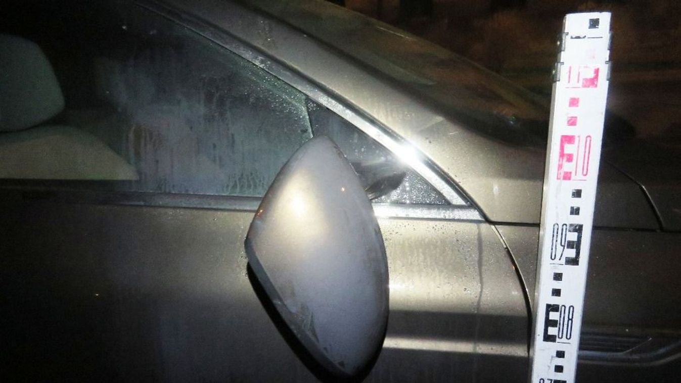 Tört-zúzott az ámokfutó egy miskolci parkolóházban + fotók