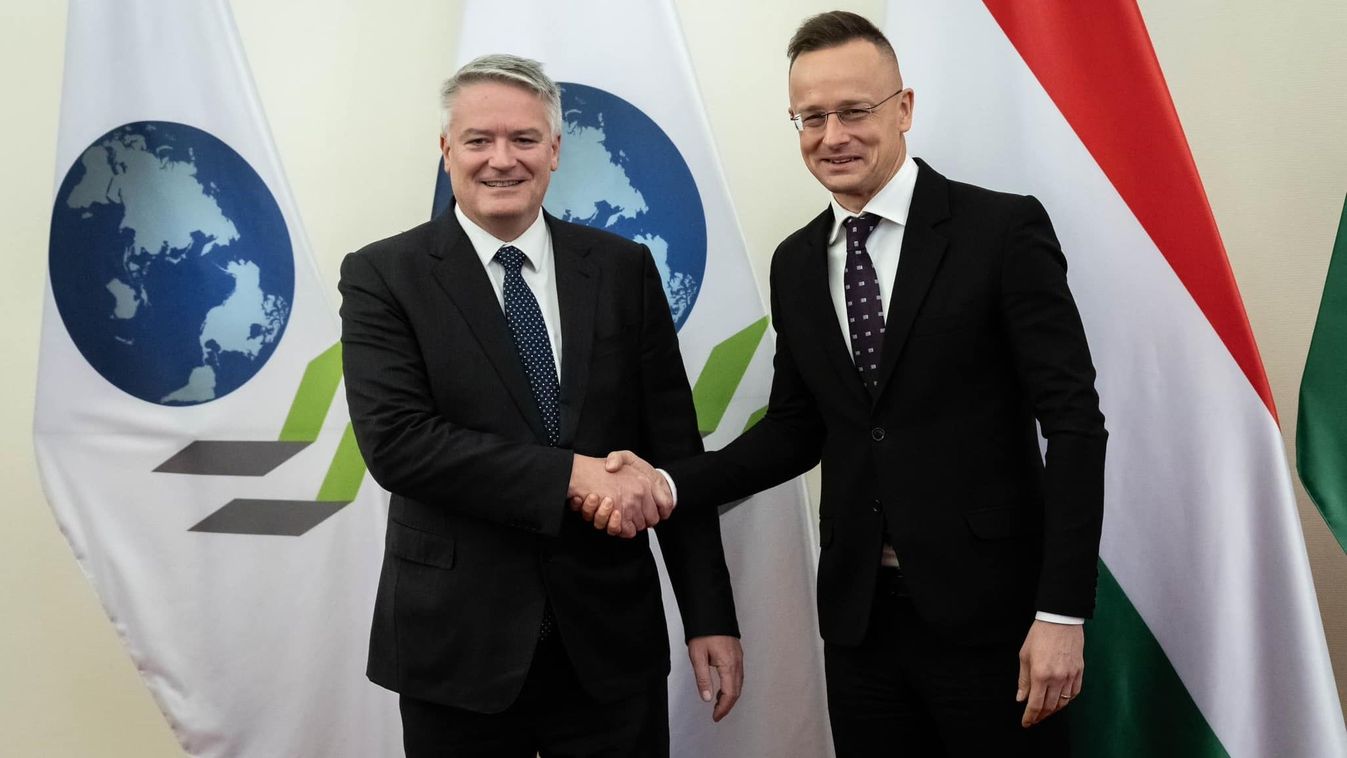 Szijjártó Péter: vissza kell hozni az észszerűséget és a normalitást a világgazdaságba (videó)
