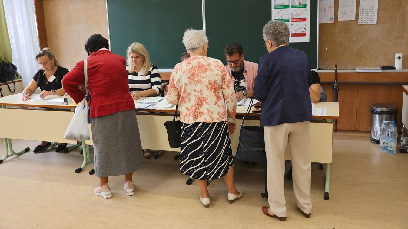 Majd 210 ezren szavaztak vármegyénkben 15 óráig!