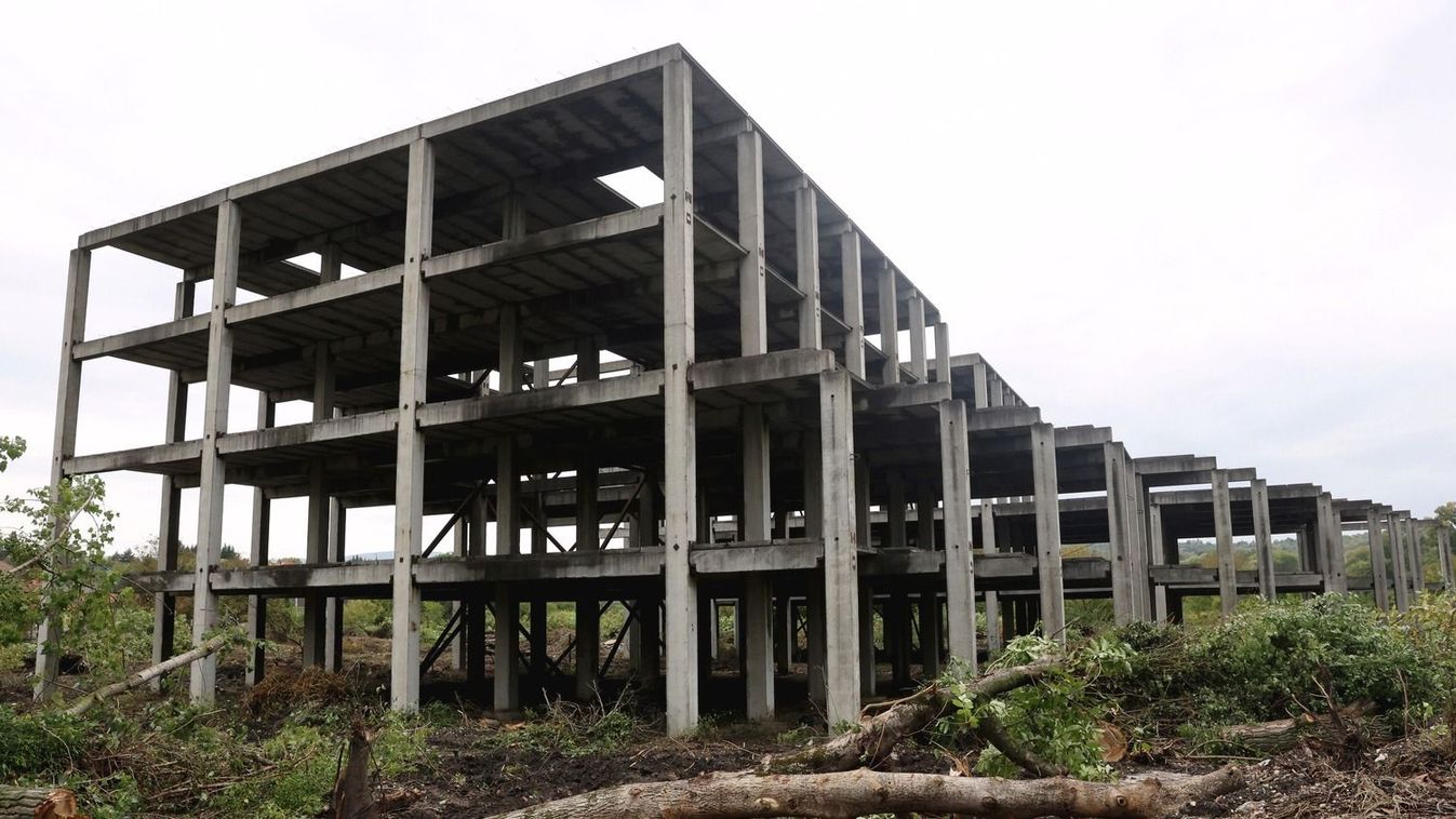 BOON Vasbetonváz eladták a ronda épületet a Futó utcában