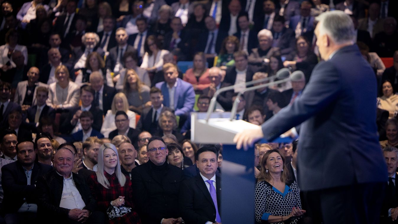 „Aki elárulja a barátait, az a pártját is. Az ilyen fajta bárkit elárul”