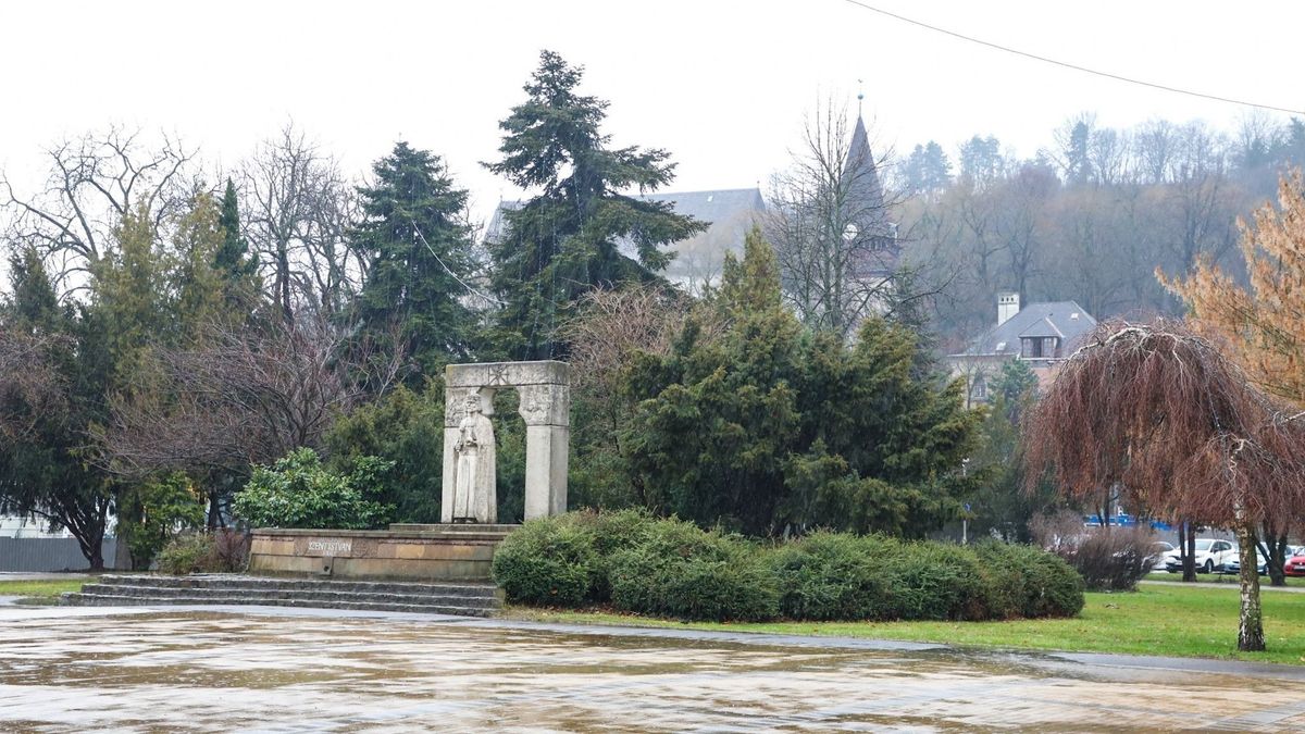 pereces, miskolc, lopás