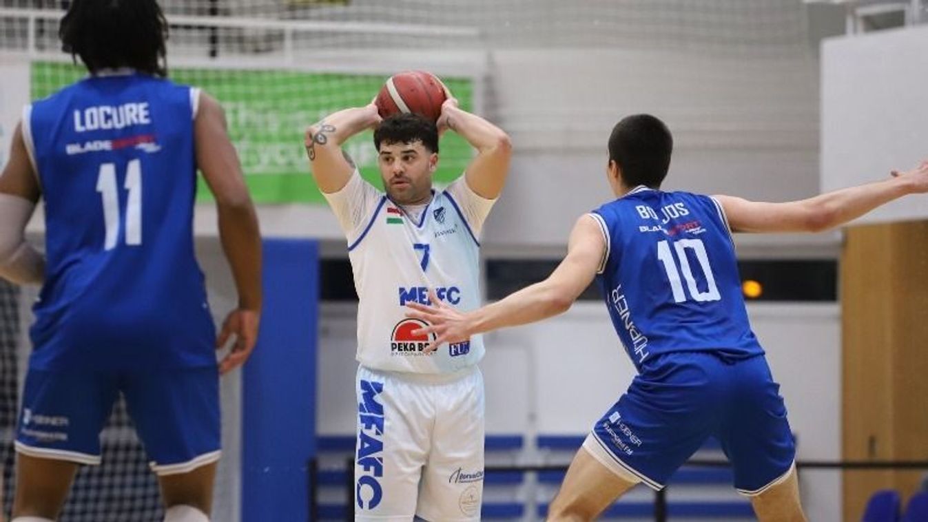 ,,Klubváltás és sérülés miatt magas poszton gyengültünk, mégis versenyben voltunk"