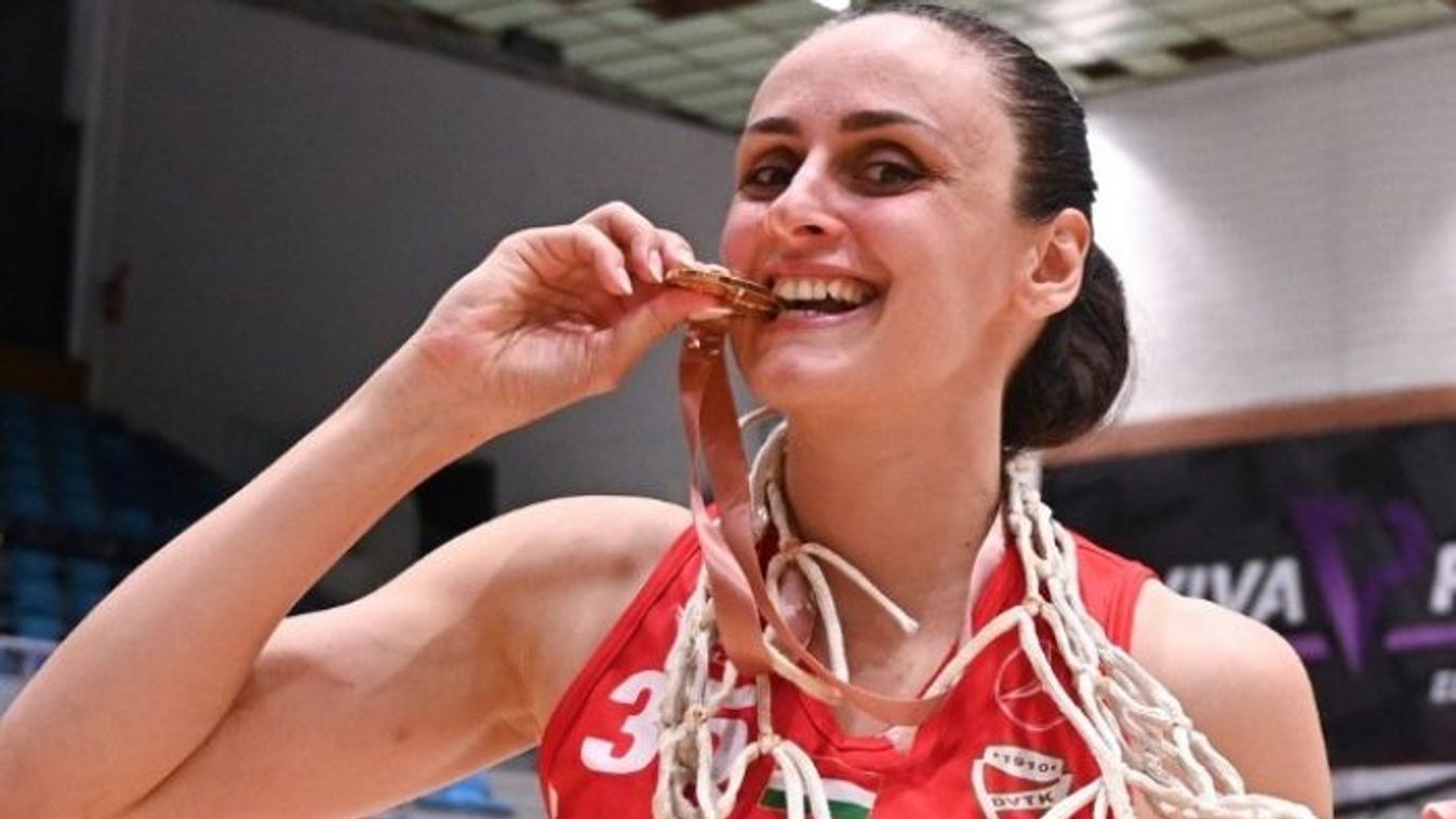 Kupaarany, ünneplés, de kezdődik a rájátszás