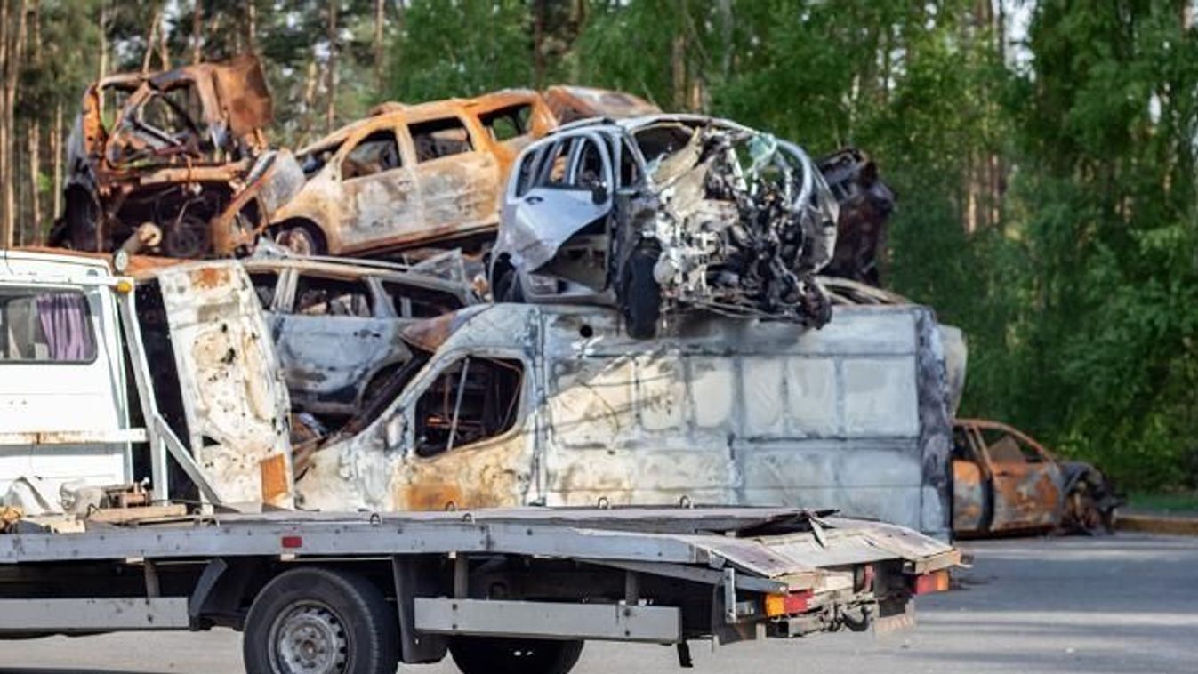 Fémhulladék több tonnányi mennyiségben