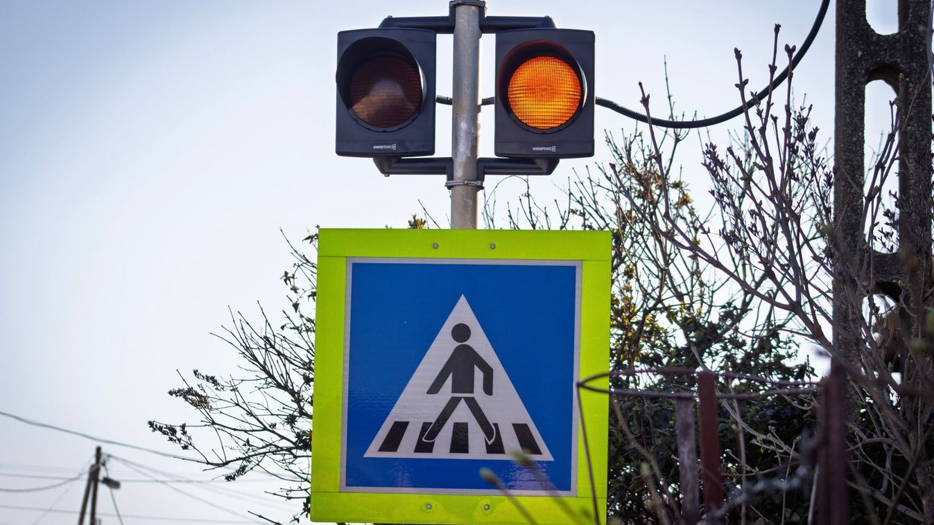 Elmúlt a gyalogosokra leselkedő veszély ebben a kulcsfontosságú kereszteződésben