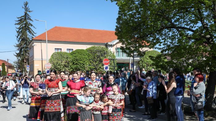 Matyó Húsvét Mezőkövesden – felvonulás