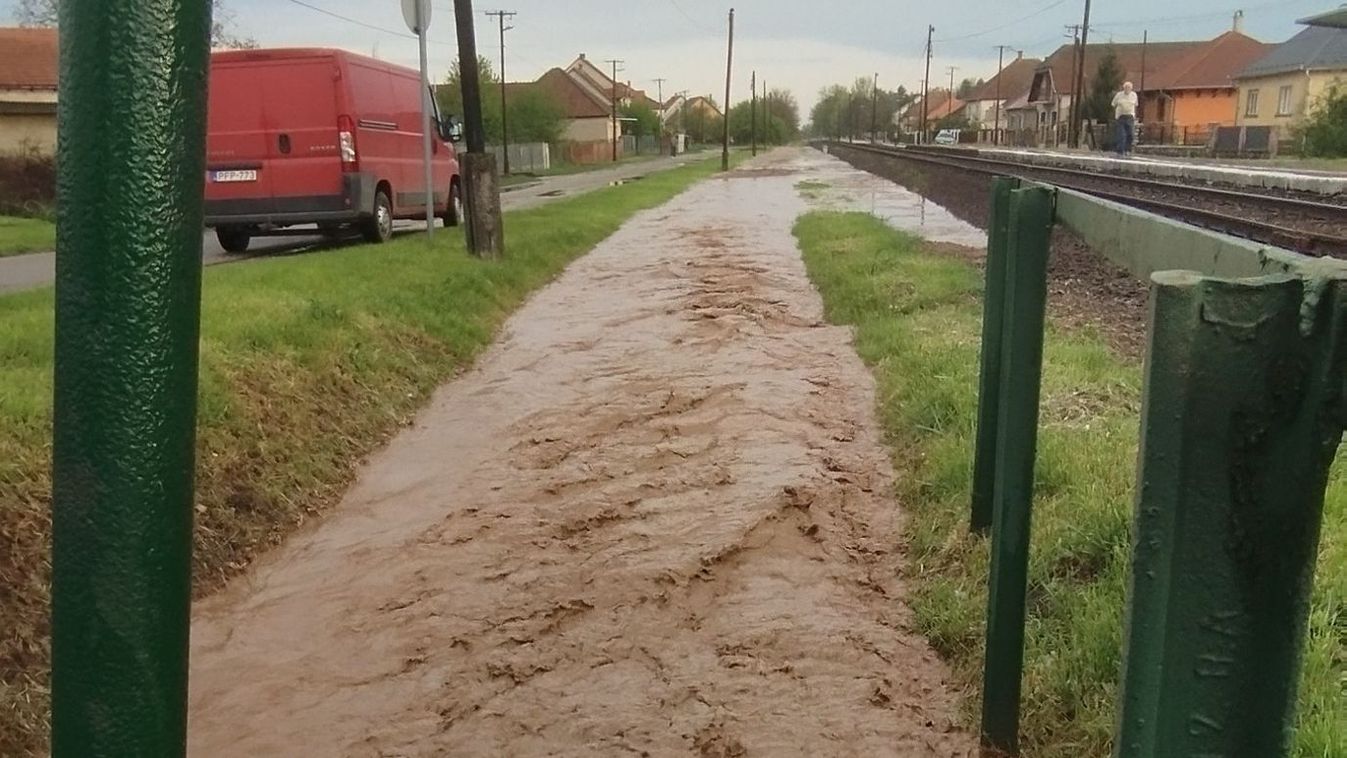 Így csapott le a jégesővel kísért vihar Borsodszirákra - fotók!