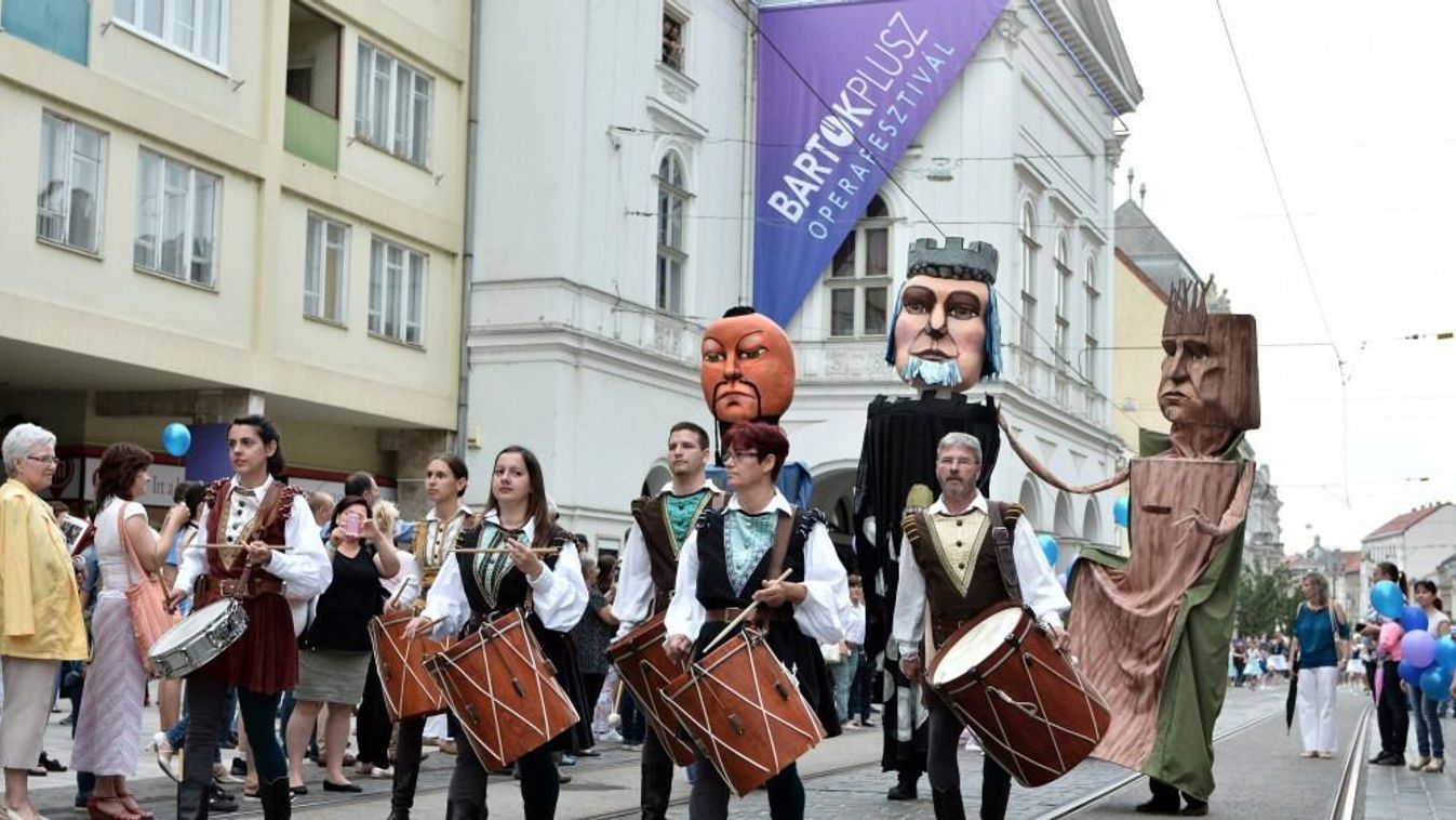 Müller Péter Sziámi: lehetne Miskolcon nemzetközi operafesztivált csinálni