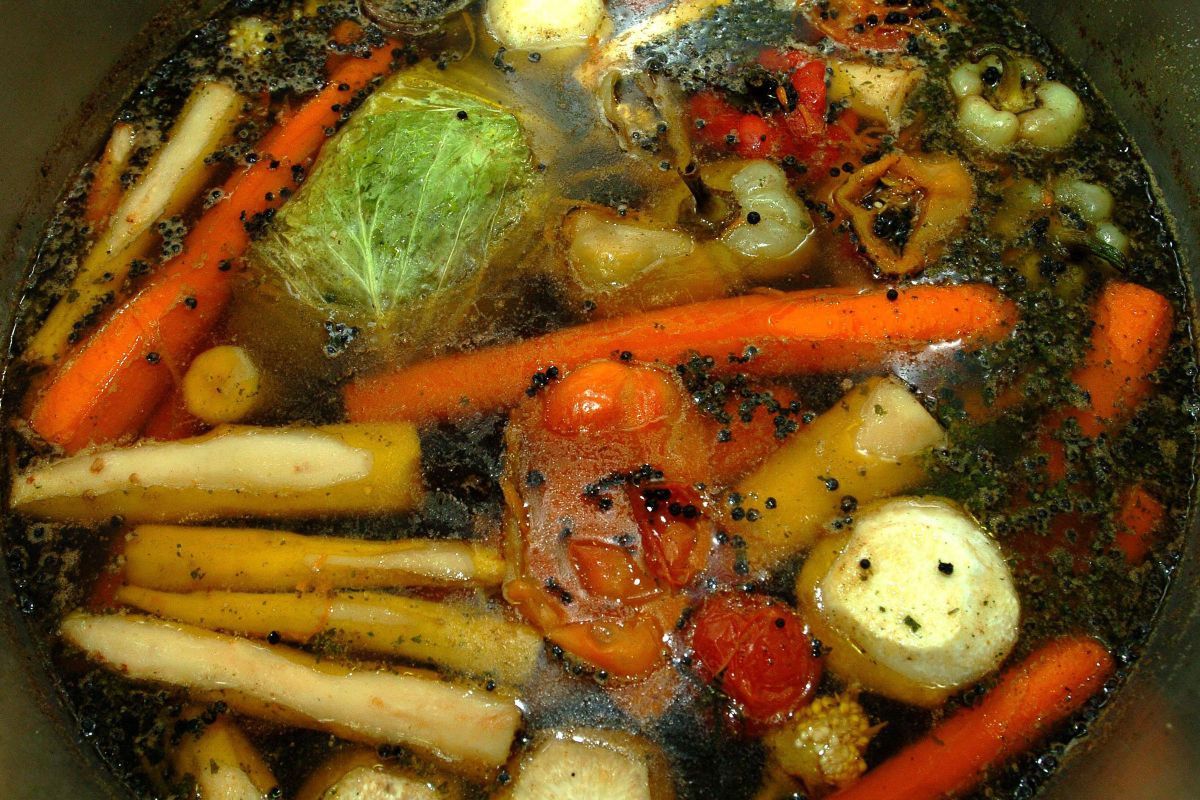 húsleves, töltelék, töltike, borsodi