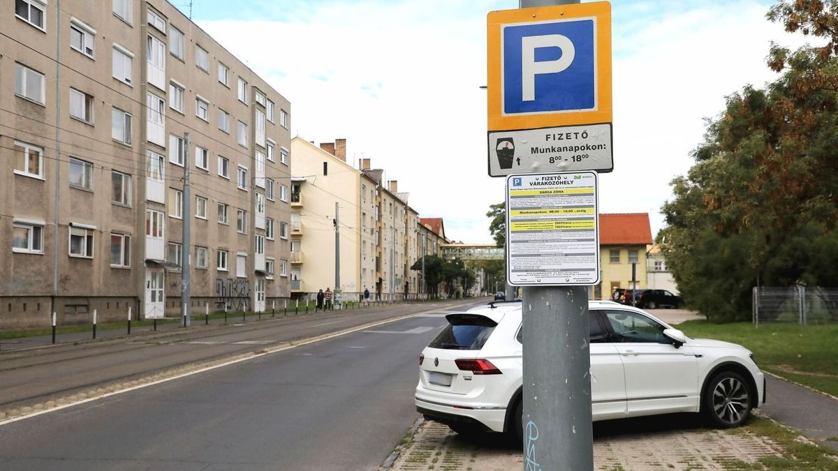 parkolás