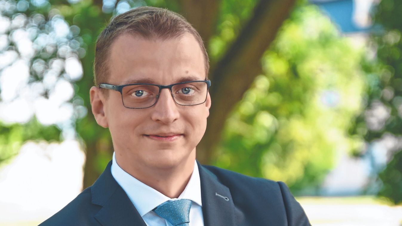 Hisszük, hogy a munka nemesít