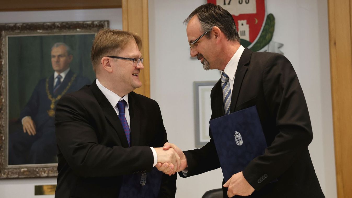 Új képzést indít a Miskolci Egyetem + fotók, videó