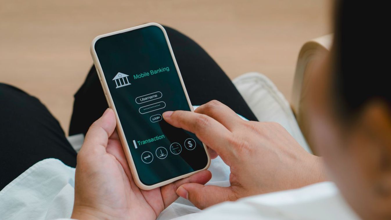 Leállást jelentett be az egyik legnagyobb magyar bank, utalással ne is próbálkozzon!