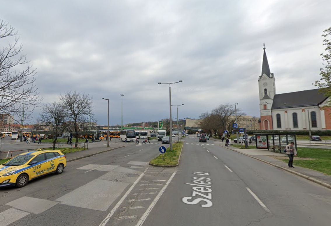 kátyúzás közlekedés miskolc Szeles utca