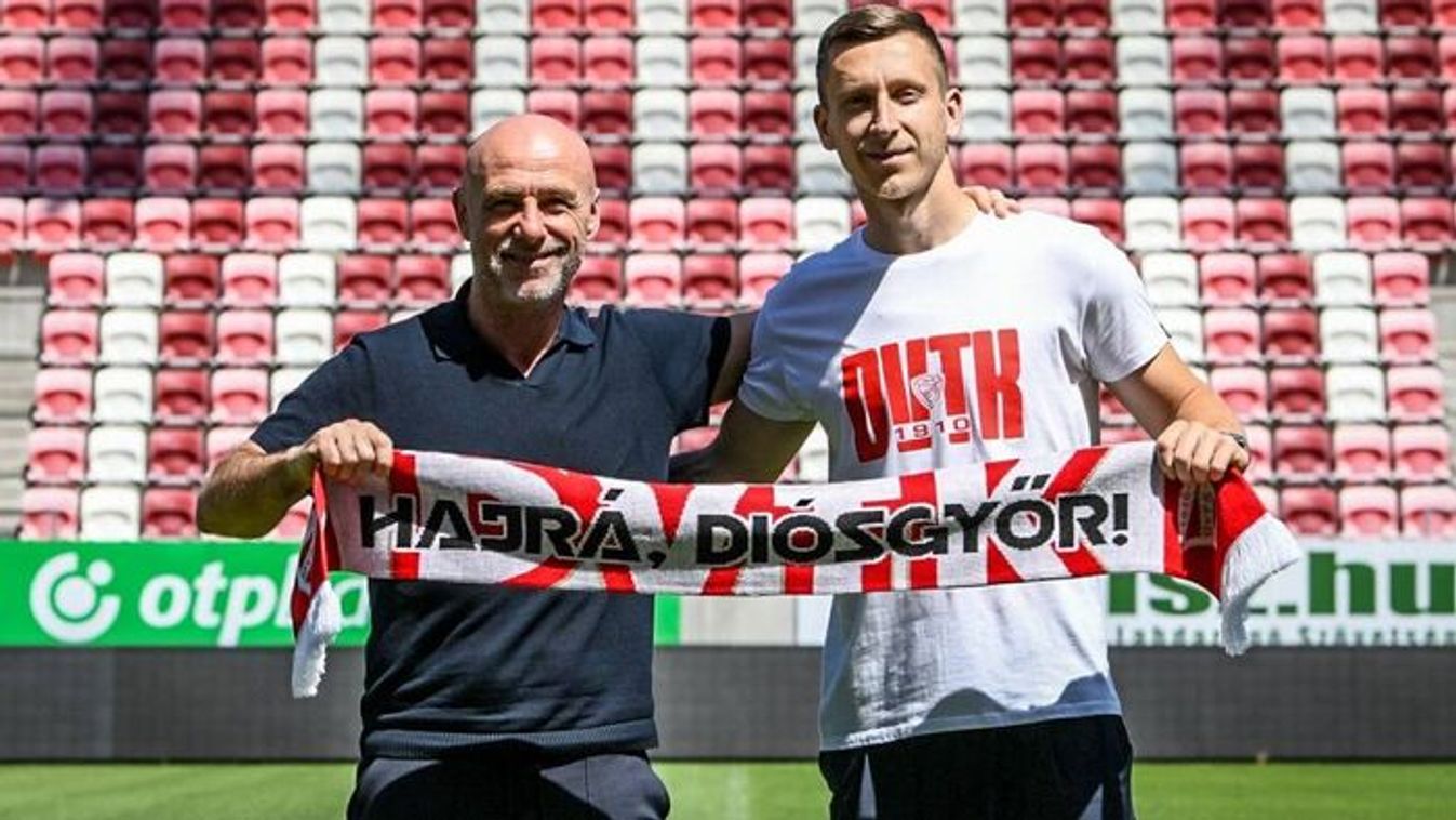 Középcsatárt igazolt a DVTK