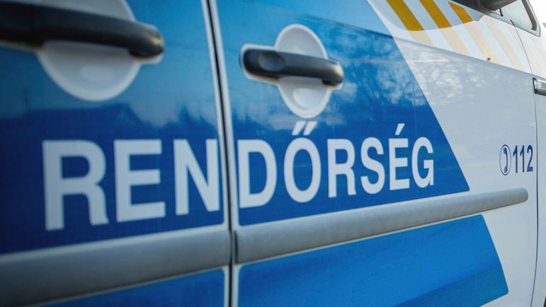 online csaló, rendőrség, miskolc