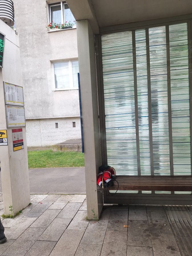 karácsonyi dekoráció,mikulás, miskolc, villamosmegálló