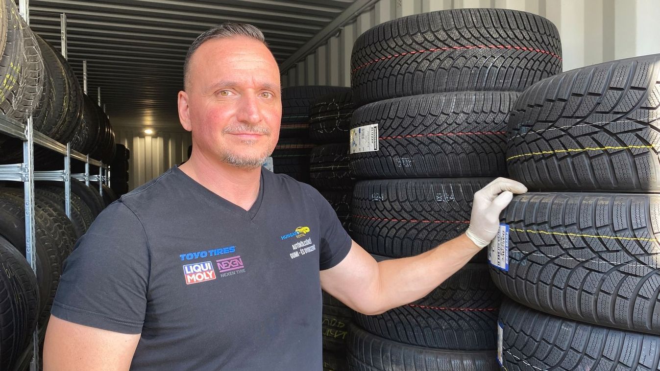 Megtudtuk, mit jelentenek a színes csíkok az új abroncsokon