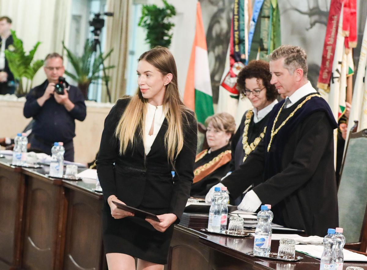 diplomaosztó