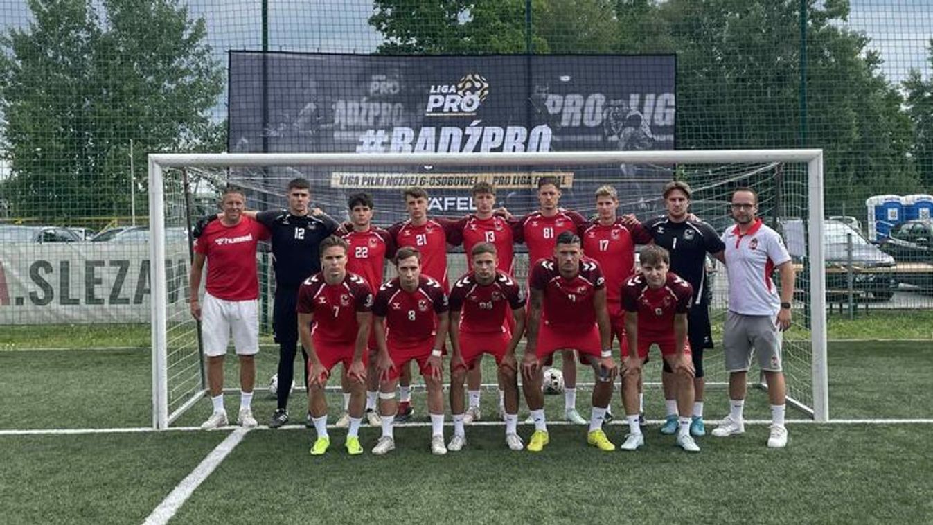  ,,Még most mindkét szemünk sír, de idővel nevetni fog" - Nemzetközi tornán debütált csapatával a borsodi edző