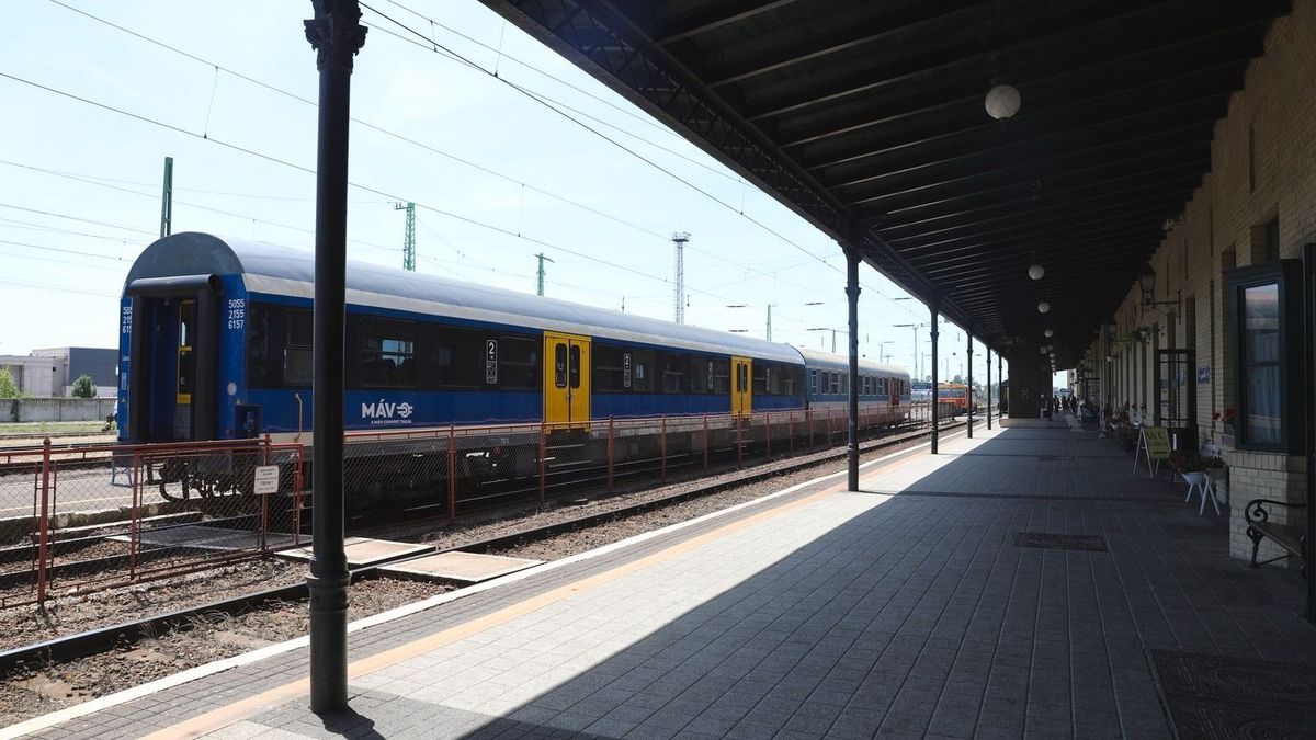 Kész téboly! Két Tokaj InterCity lerövidítette az utat