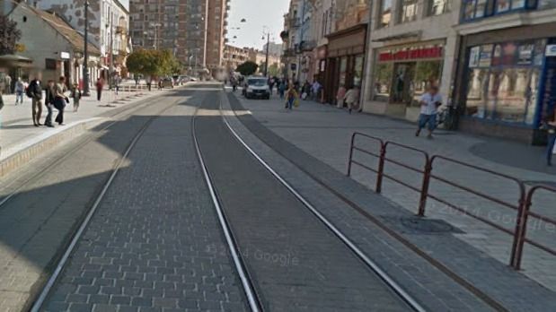 rablás, Miskolc, fülhallgató