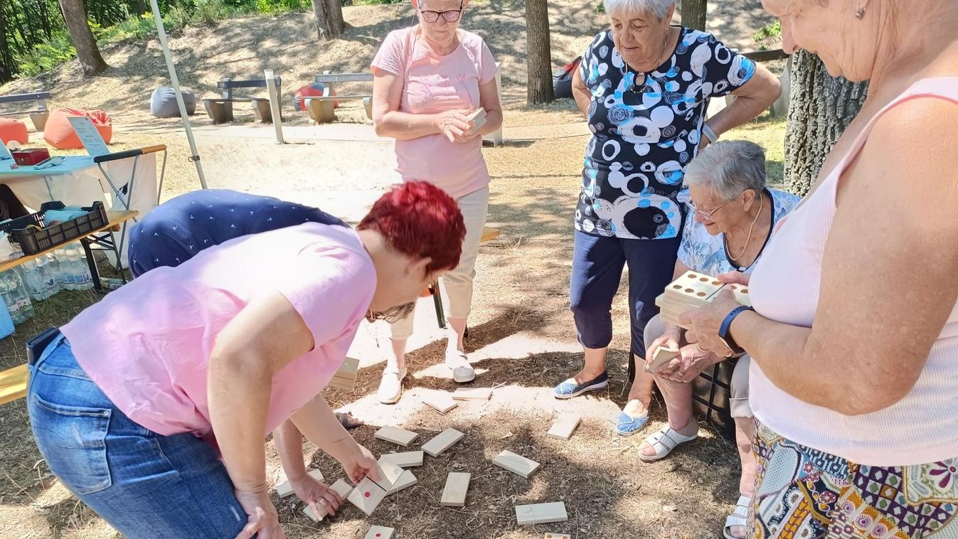 A kvaterkázás mellett az aktivitás is főszerepet kapott az Avason - képek, videó