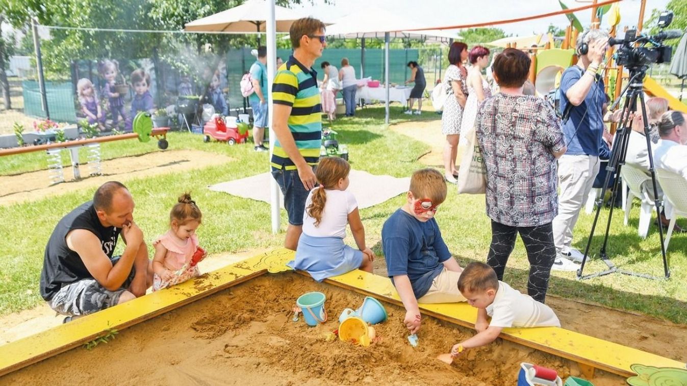 Ünnepélyesen átadták a Szederke Bölcsődét