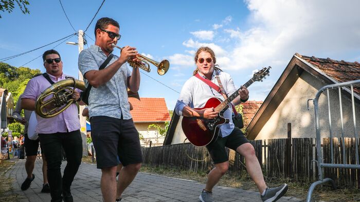 Császtai Borzongás Edelényben