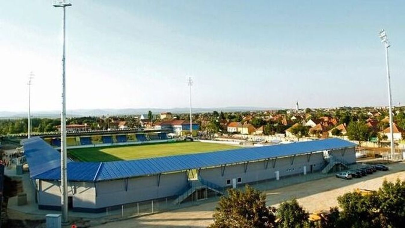 Ütközik egymással a házigazda és bérlője