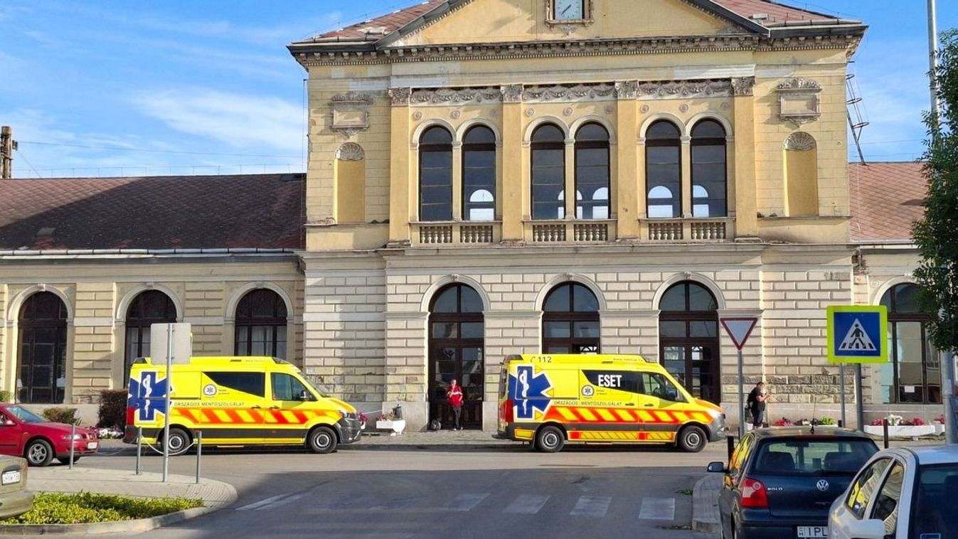 Vasútállomáson indult be a szülés egy ikerterhes édesanyánál, az egyik baba az életét vesztette - videóval