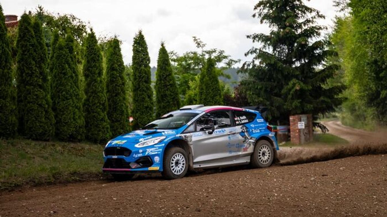 Magyaros virtus, olasz életérzés - délen hajt a miskolci ralis