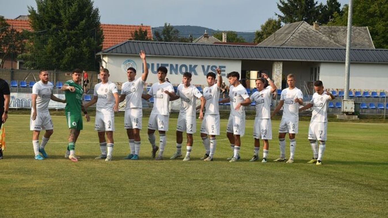 Nem hétvégén, hanem hétközben bajnokiznak, lesz egy vármegyei derbi is