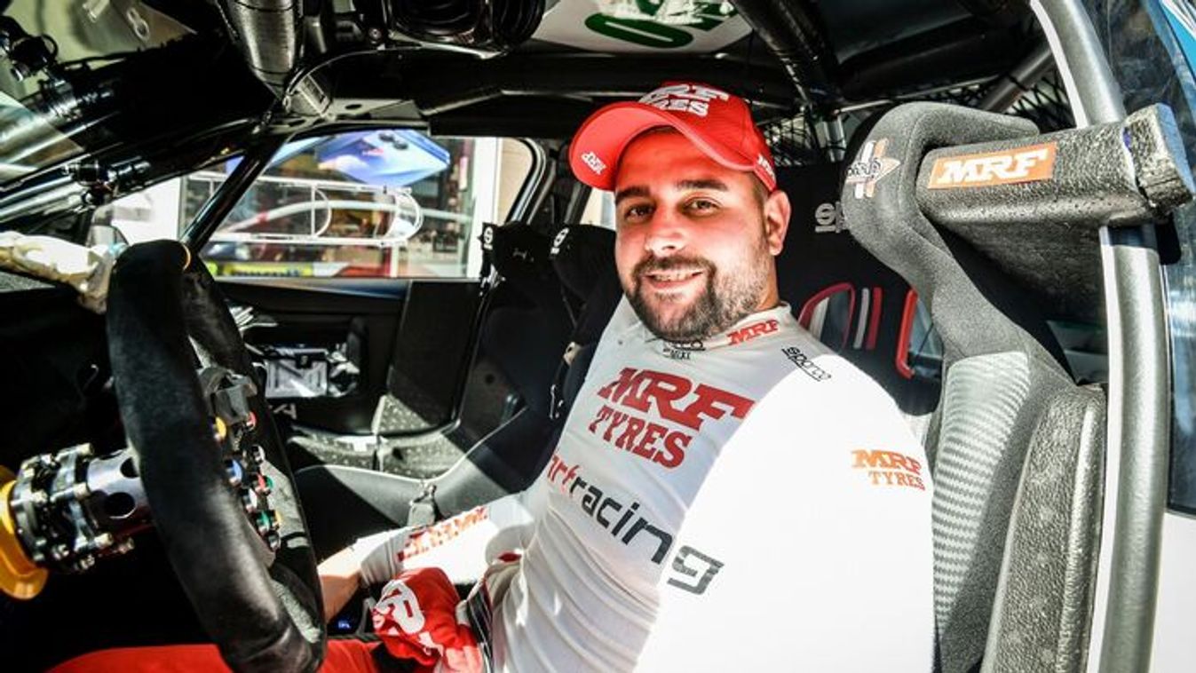 Defekt után jött a bokor Csehországban