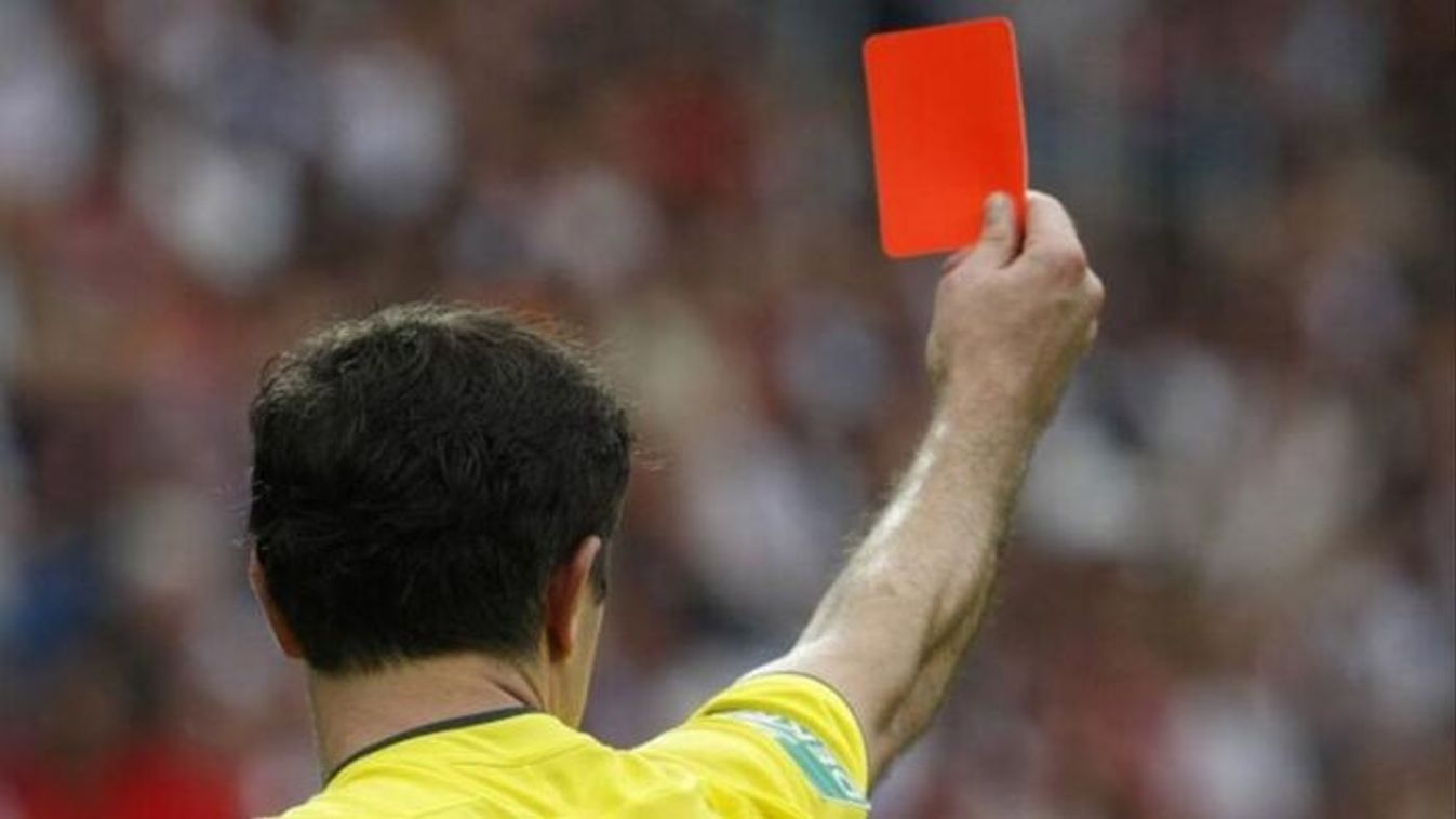 Gólt szerzett, majd kiállították a megyei focistát