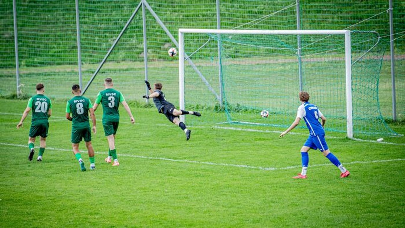 „Az Artúr Napi afterre érkeztünk, és három Boci csokival a zsákban távoztunk”