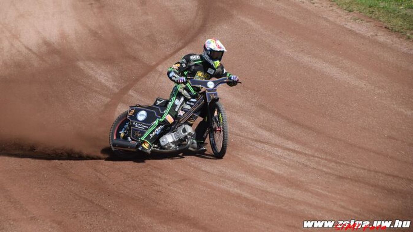 Célba ért a segítség, amit Dorka gyógykezelésére fordítanak