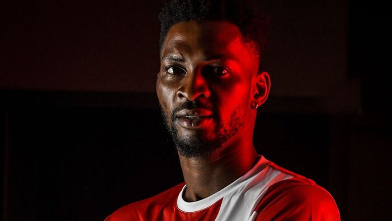 Az ,,örök ellenségtől" jött át a légiós, fizettek érte