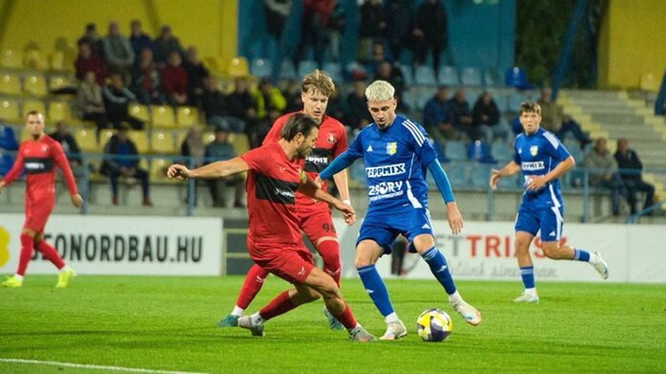 Pénteken listavezetők lettek a sárga-kékek