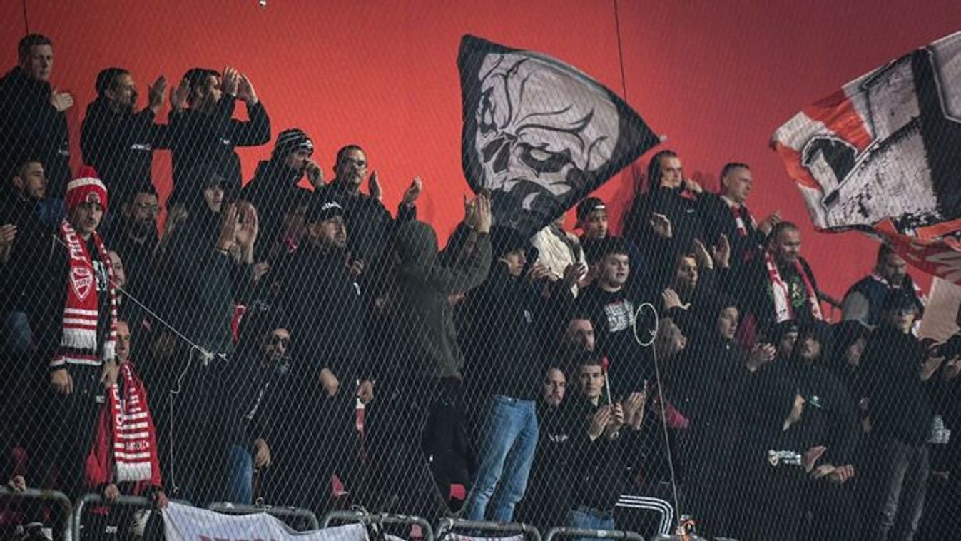 A DVTK szurkolók sajnos nem tudnak gólt szerezni – íme a legfontosabb különbségek