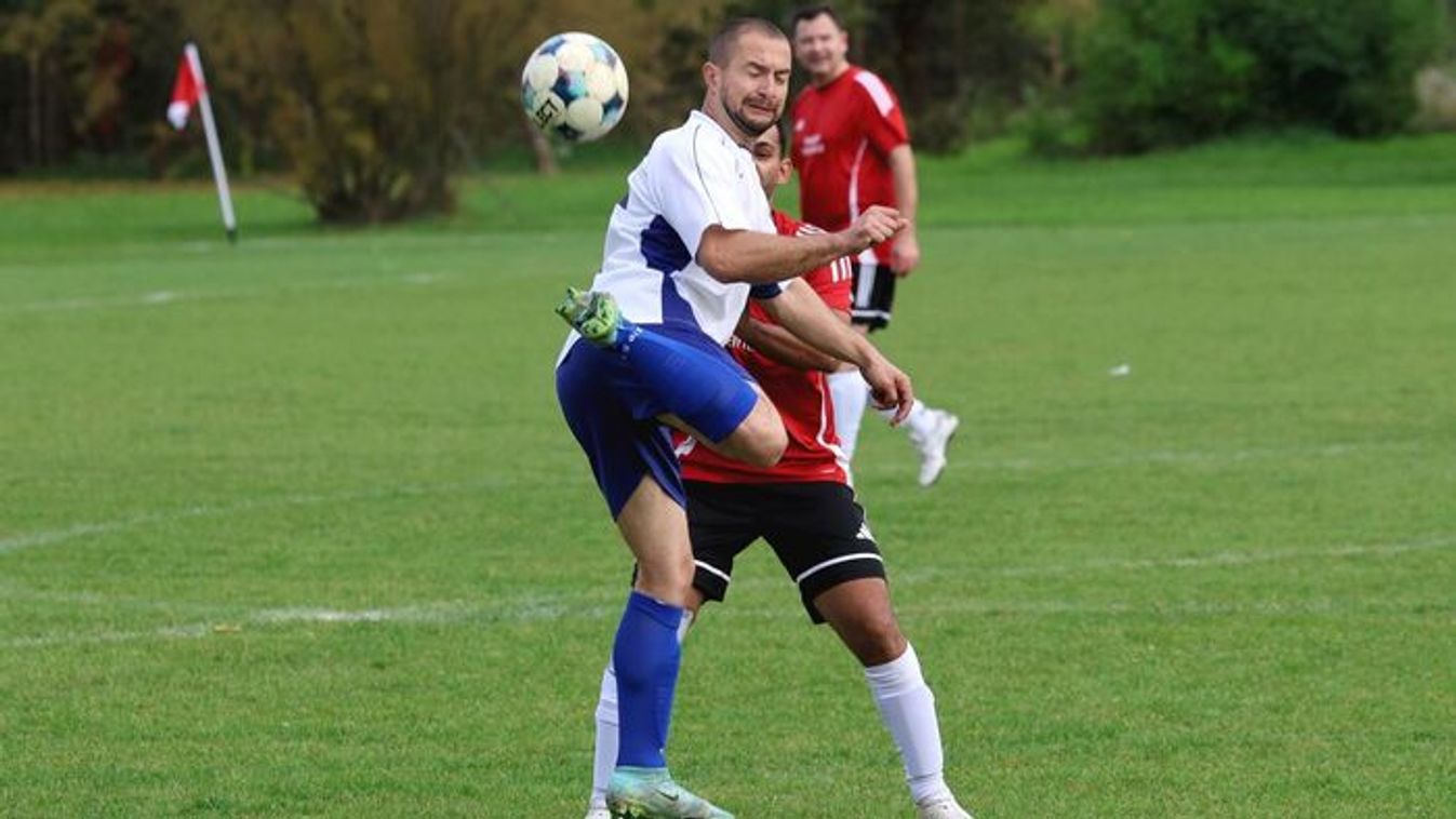 Egy kisváros, két csapat: ahol a foci több, mint játék
