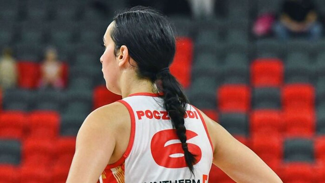 A harmadik is a ,,zsebbe" került