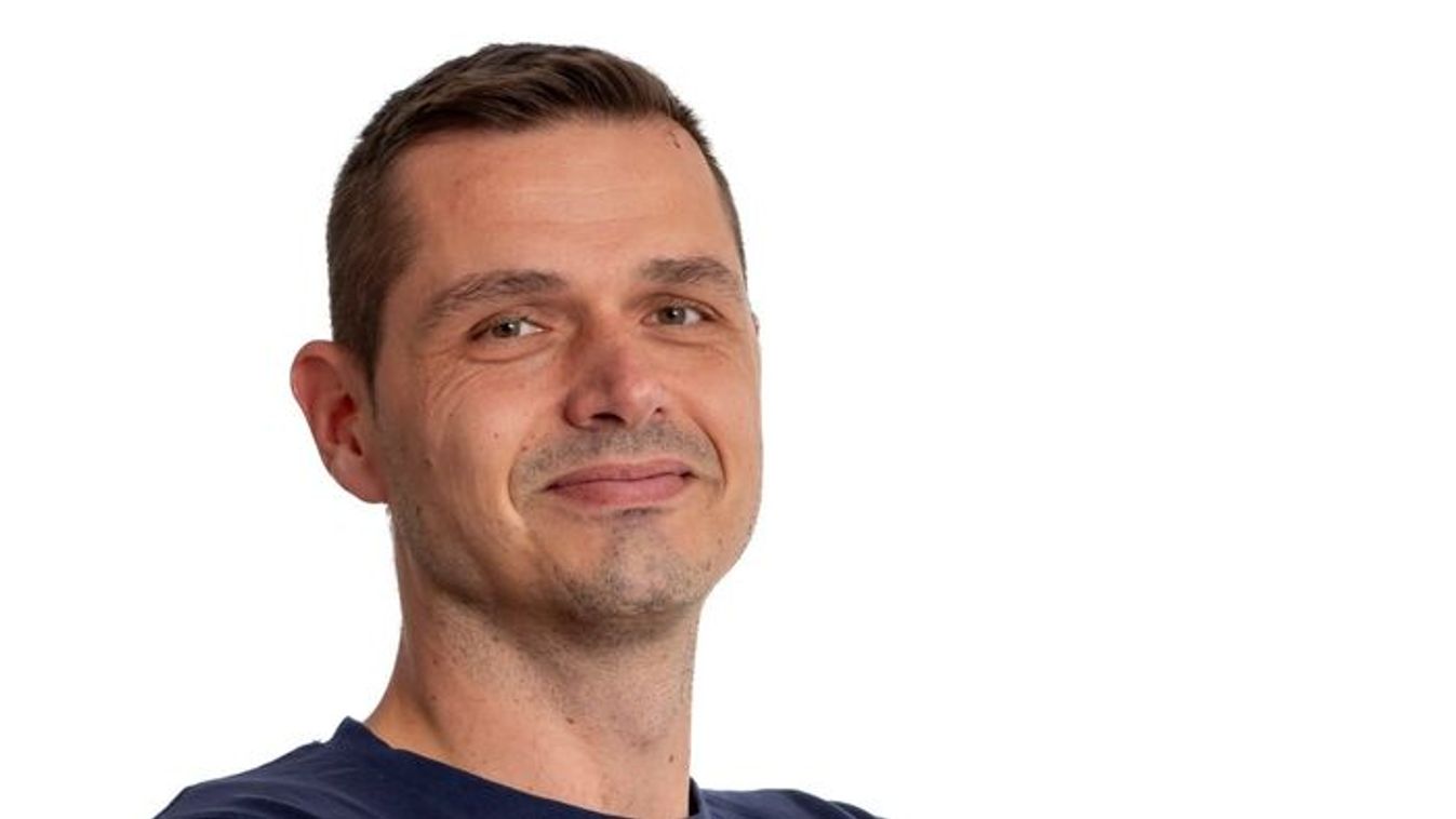 Jordan Mckee, és Gabriel Trindade Da Rocha is csatlakozott