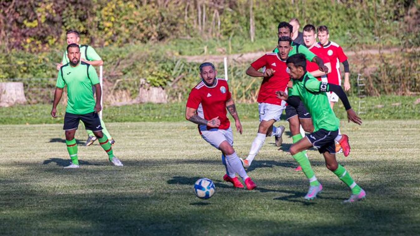 ,,Rúgtunk 4 kapufát, de a 0–5 miatt felesleges magyarázkodni. Remélem, a nyilatkozás az nem számít sporttevékenységnek" - fotókkal!