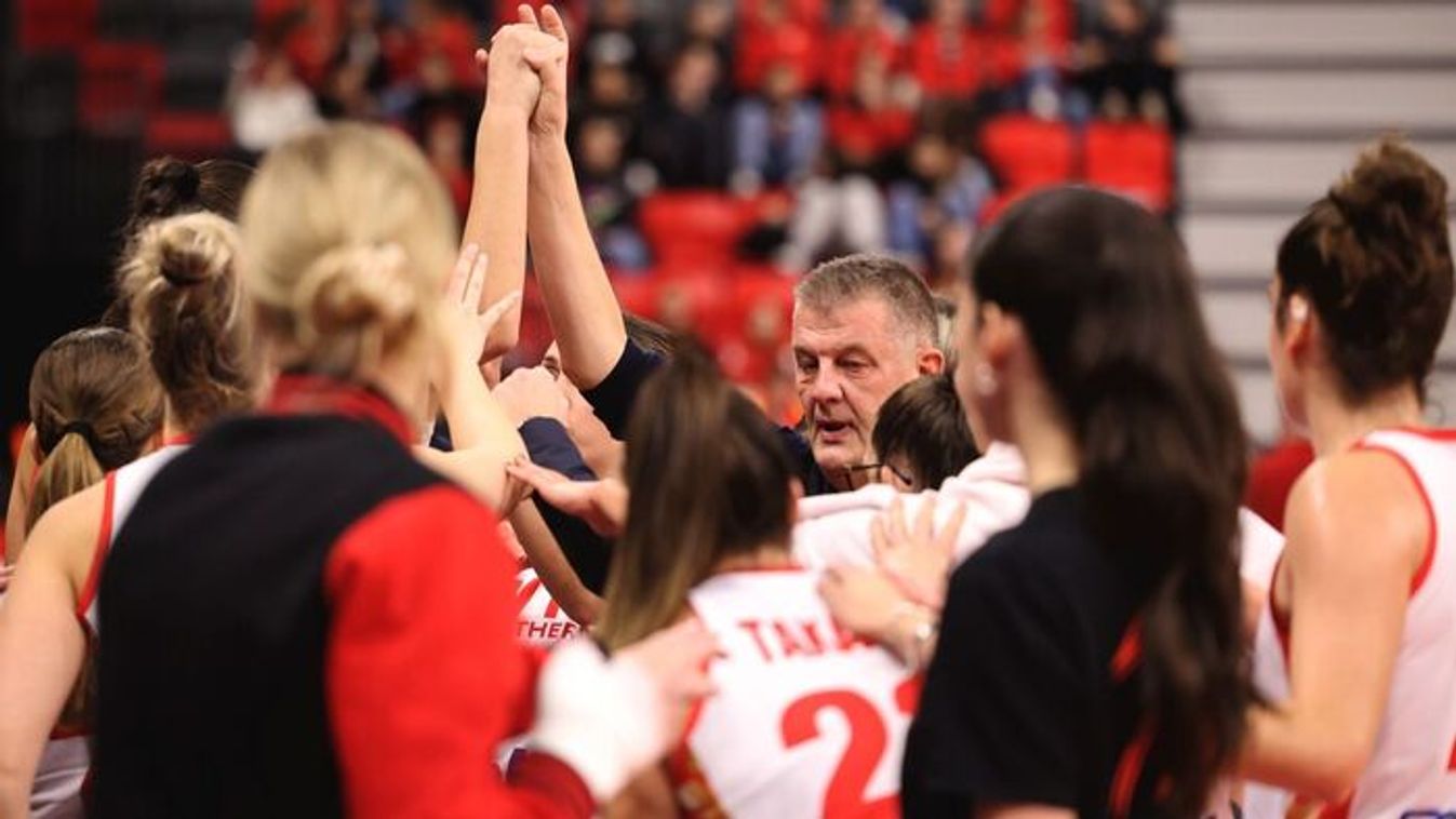 ,,Eszünkbe sem jutott, hogy esetleg az Európa Kupában kellene folytatnunk a szezon hátralévő részét"