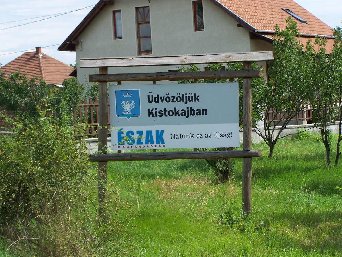 kiköltözés Miskolcról: például Kistokajba